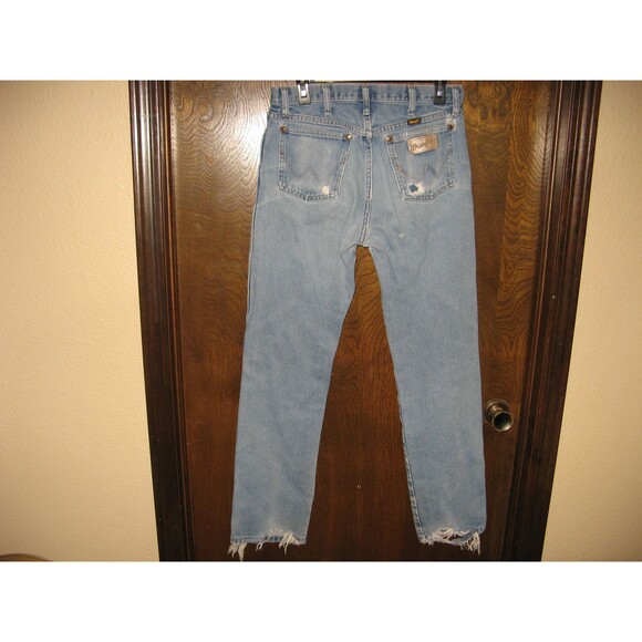 Vintage Mens Wrangler Denim Western BOHO Jeans 31 x 34 DISTRESSED DESTROYED LOOK - Picture 3 of 4